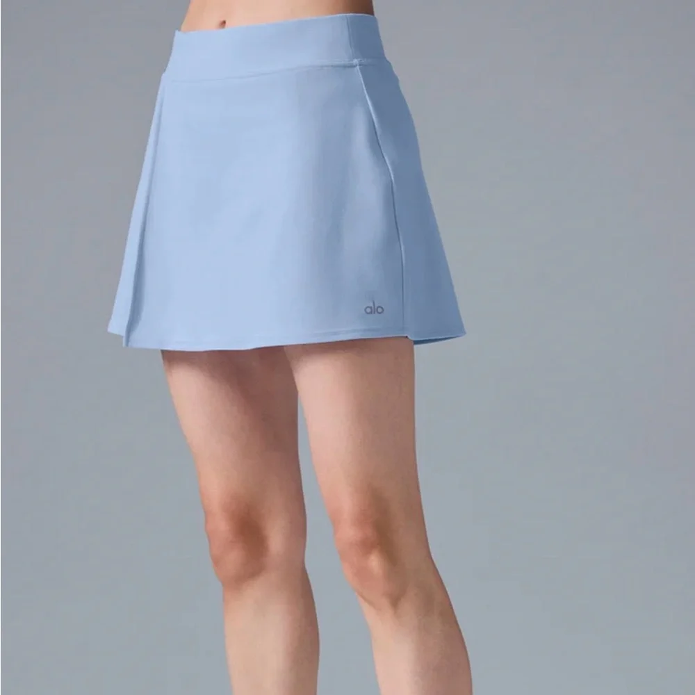 ALO Yoga Alosoft Backspin Skirt - Seashell Blue